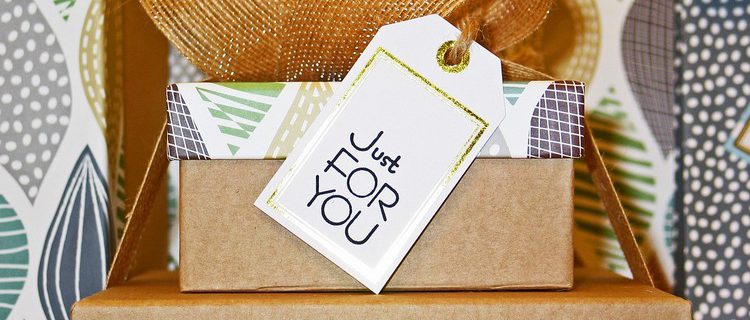 Geschenke, über die sich beide in der Sugardaddy Beziehung zu Weihnachten freuen