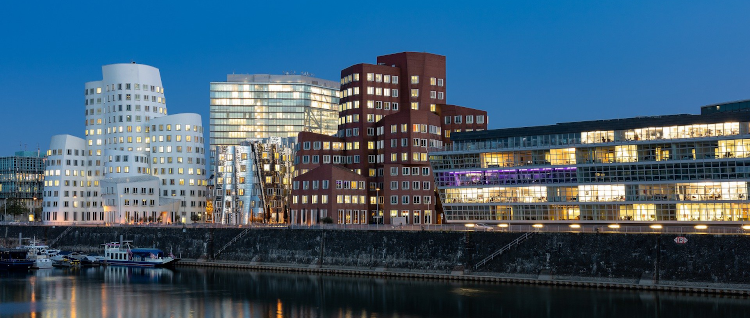 Kulinarische Köstlichkeiten in der Landeshauptstadt Düsseldorf – Unsere Restaurant-Empfehlungen für ein Date mit deinem Sugardaddy in Düsseldorf